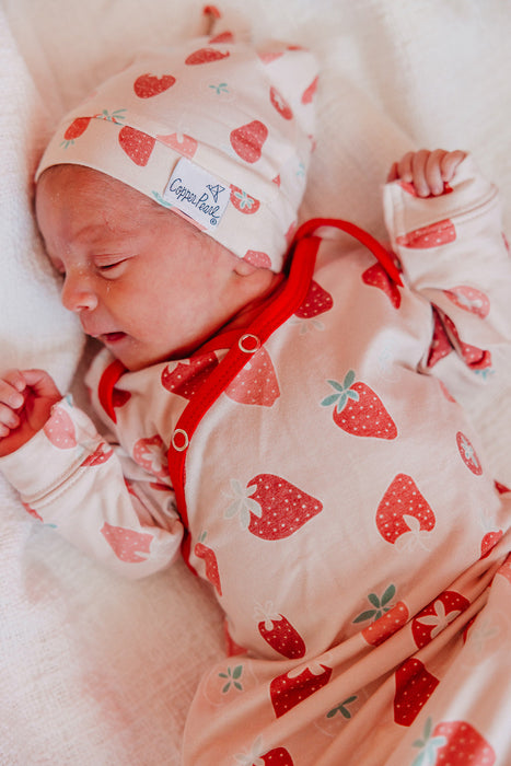 Top Knot Hat- Strawberry