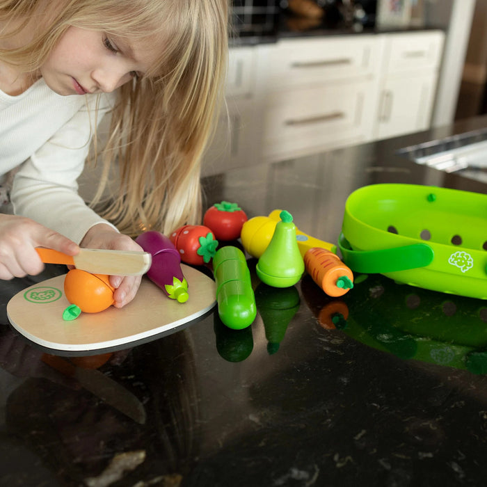 Pretendables Fruit and Veggie Basket Set