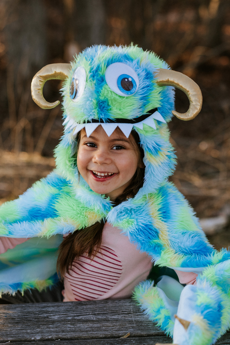 Swampy the Monster Cape (Green/Blue)