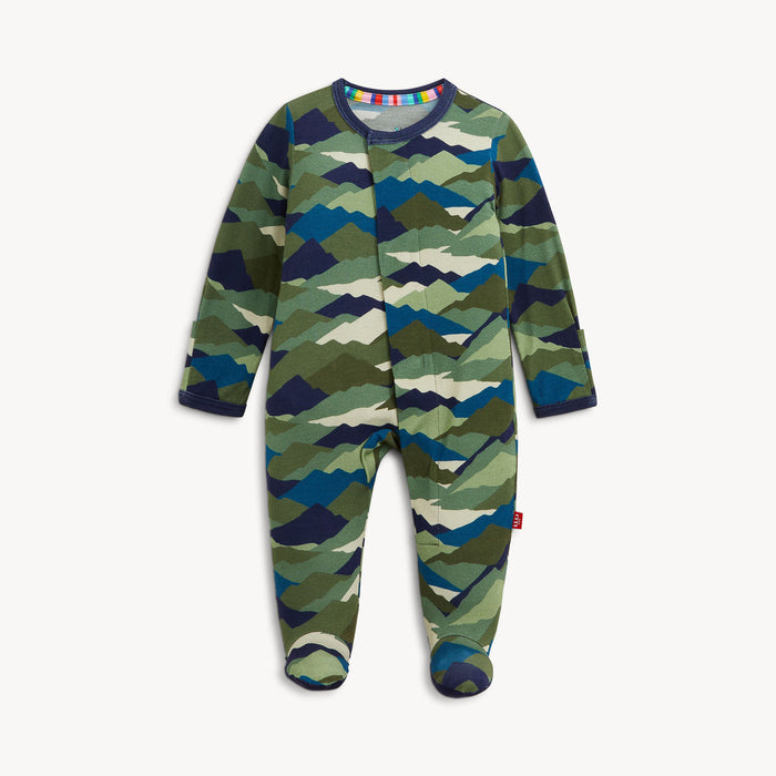 Camo Peak Magnetic Footie