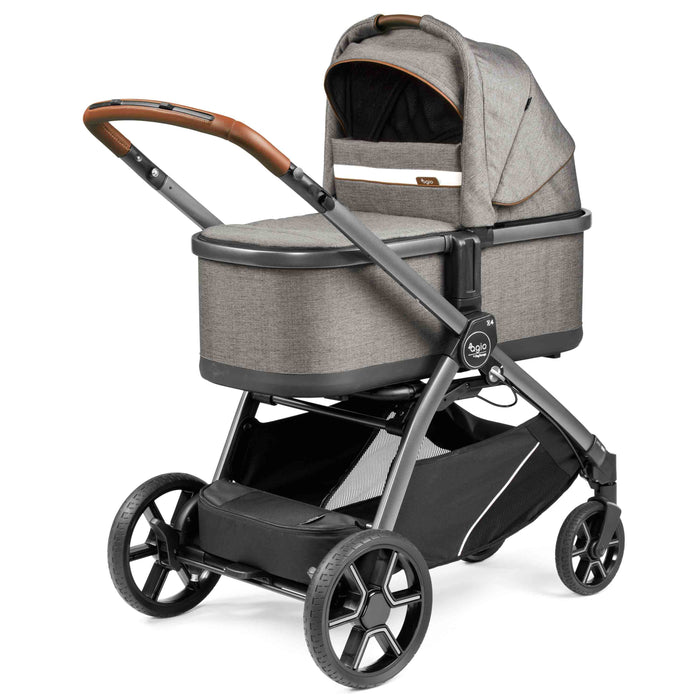 Agio by Peg Perego Z4 Bassinet with Home Stand