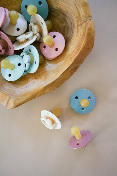 Itzy Soother™ Natural Rubber Paci Sets 6-18 Months