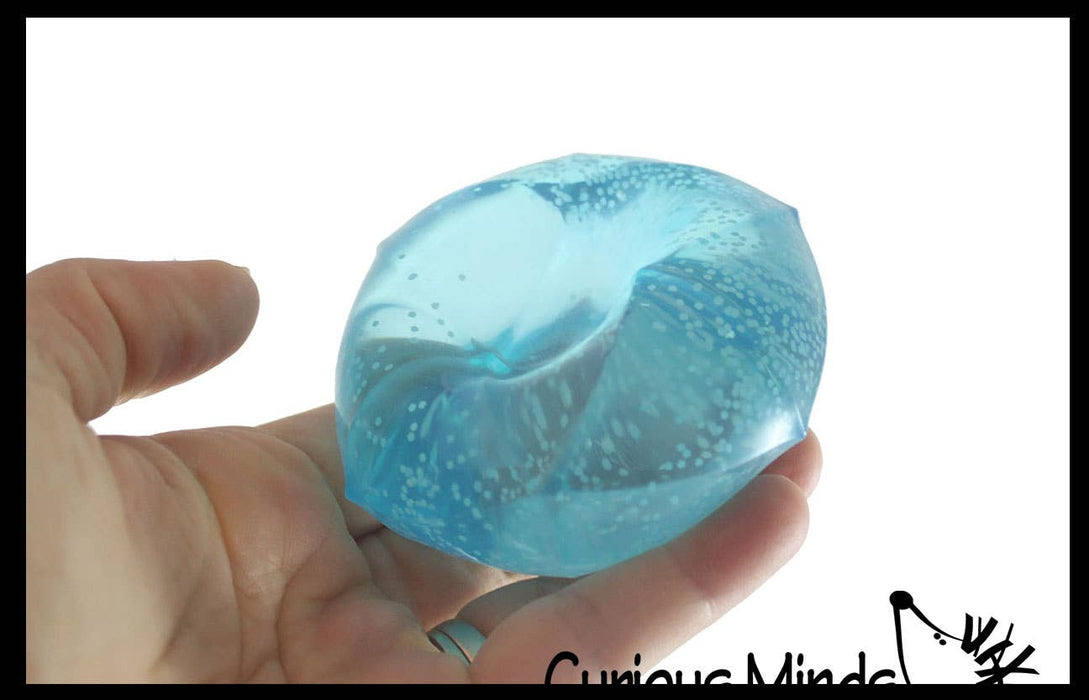 Sugar Polyhedron Diamond Shaped Ball - Glow in the Dark