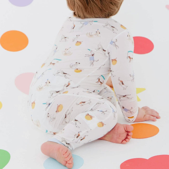Howlarious Modal Magnetic Coverall